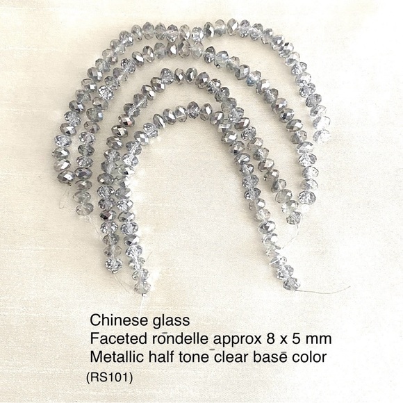 20 stands of Glass beads - Picture 16 of 16